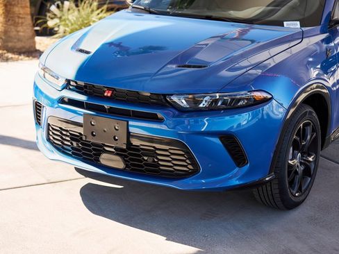 Used 2024 Dodge Hornet R/T w/ Tech Pack w/o Parking image 5