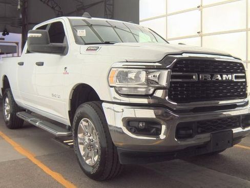 Used 2023 RAM 2500 Big Horn w/ Level 1 Equipment Group image 3