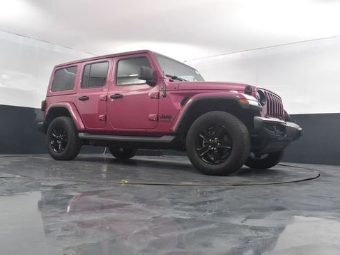 Used 2021 Jeep Wrangler Unlimited Sahara image 43