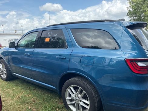 Used 2025 Dodge Durango GT image 2