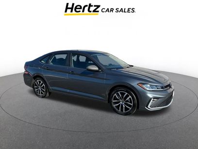 Used 2025 Volkswagen Jetta SE