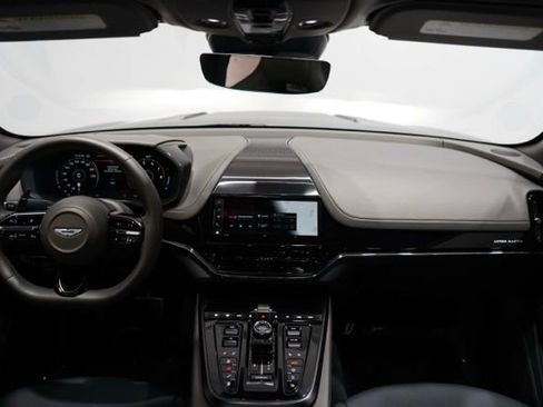 Used 2025 Aston Martin DBX 707 AWD/4WD image 19