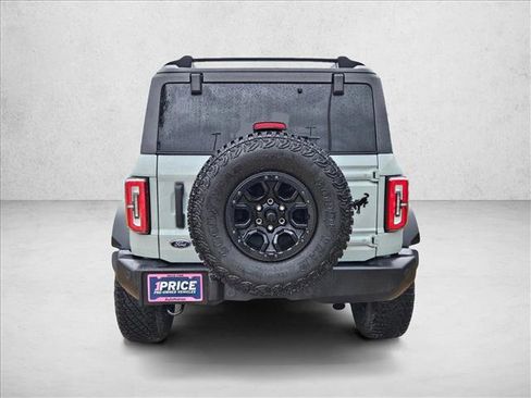 Used 2023 Ford Bronco Wildtrak image 7