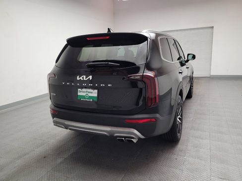 Used 2022 Kia Telluride S AWD/4WD image 7