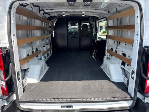 Used 2023 Ford Transit 250 Low Roof AWD w/ Exterior Upgrade Package image 14