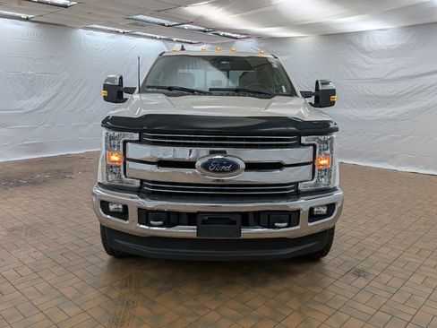 Certified 2019 Ford F250 Lariat w/ Chrome Package image 2