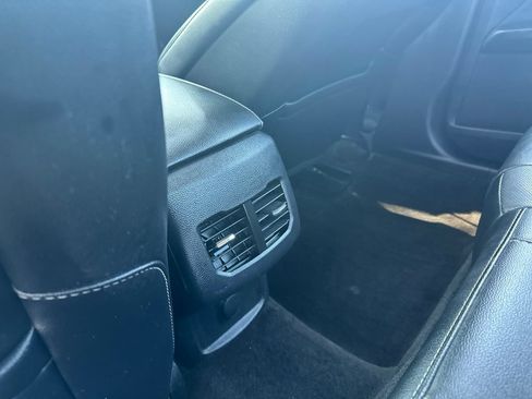 Used 2018 Ford Fusion Titanium AWD/4WD image 25