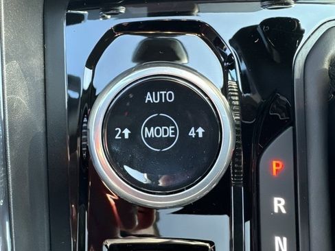 New 2026 GMC Canyon Elevation w/ Convenience Package image 16