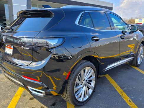 New 2026 Buick Envision Avenir image 9