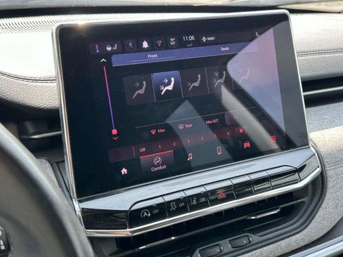 Certified 2022 Jeep Compass Latitude image 29