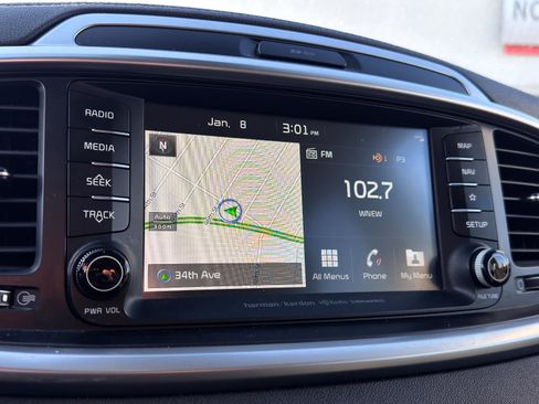 Used 2020 Kia Sorento SX image 23