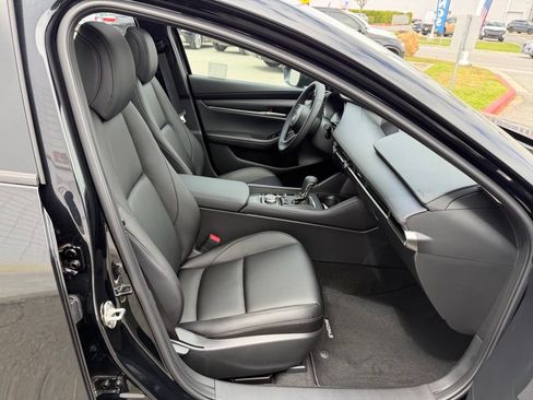 New 2026 MAZDA MAZDA3 2.5 S Sedan w/ Preferred Pkg FWD image 19