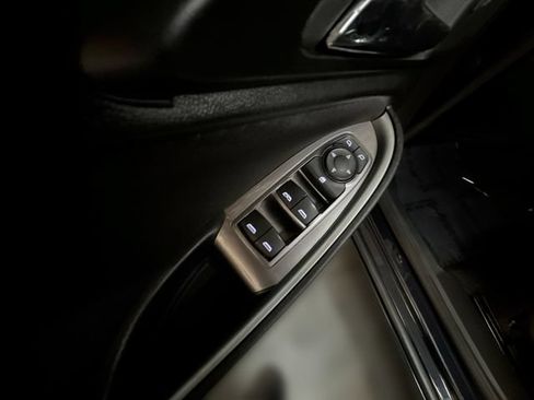 Used 2023 Chevrolet Malibu LT FWD image 16