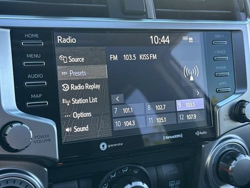 Used 2023 Toyota 4Runner SR5 Premium w/ Moonroof Package AWD/4WD image 18