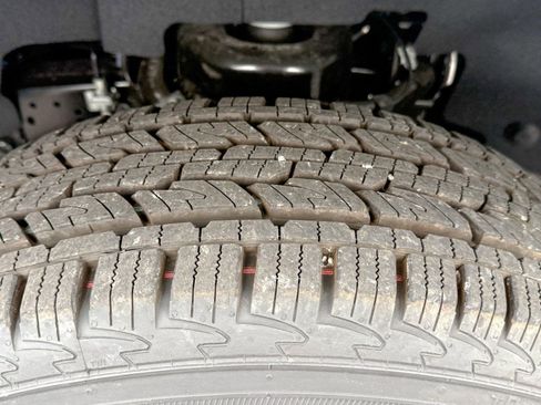 New 2025 Chevrolet Express 4500 w/ Power Convenience Package image 19