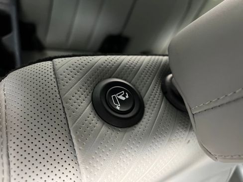 Used 2025 Hyundai Palisade SEL image 20