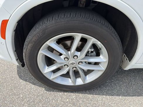 Used 2025 Dodge Durango GT AWD/4WD image 11