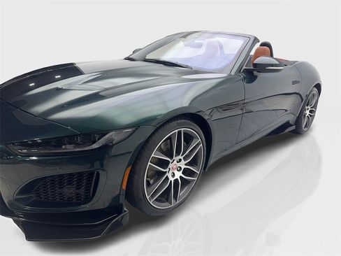 Used 2021 Jaguar F-TYPE Convertible image 11