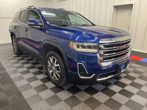 Used 2023 GMC Acadia SLE AWD/4WD image 2