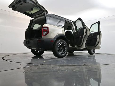 New 2025 Ford Bronco Sport Outer Banks AWD/4WD image 39