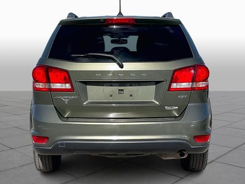 Used 2016 Dodge Journey SXT image 4