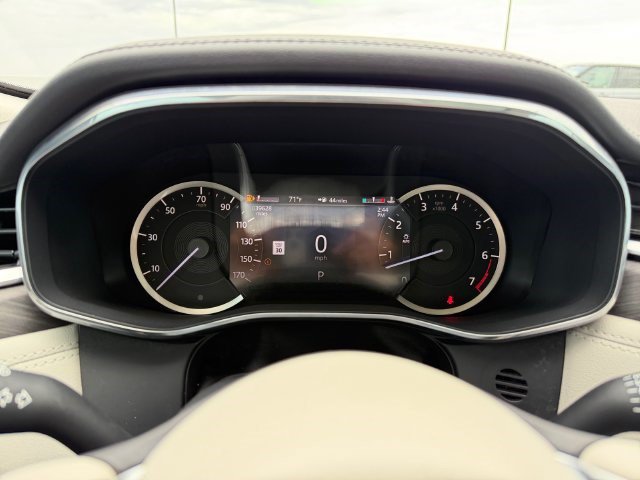 Used 2023 Jaguar F-PACE S AWD/4WD image 14
