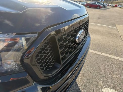 Used 2019 Ford Ranger XLT w/ Black Appearance Package image 9