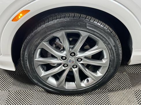 Used 2024 Buick Encore GX Avenir FWD image 27