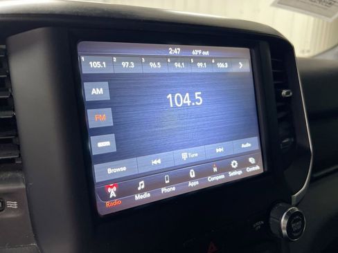 Used 2021 RAM 1500 Big Horn AWD/4WD image 14
