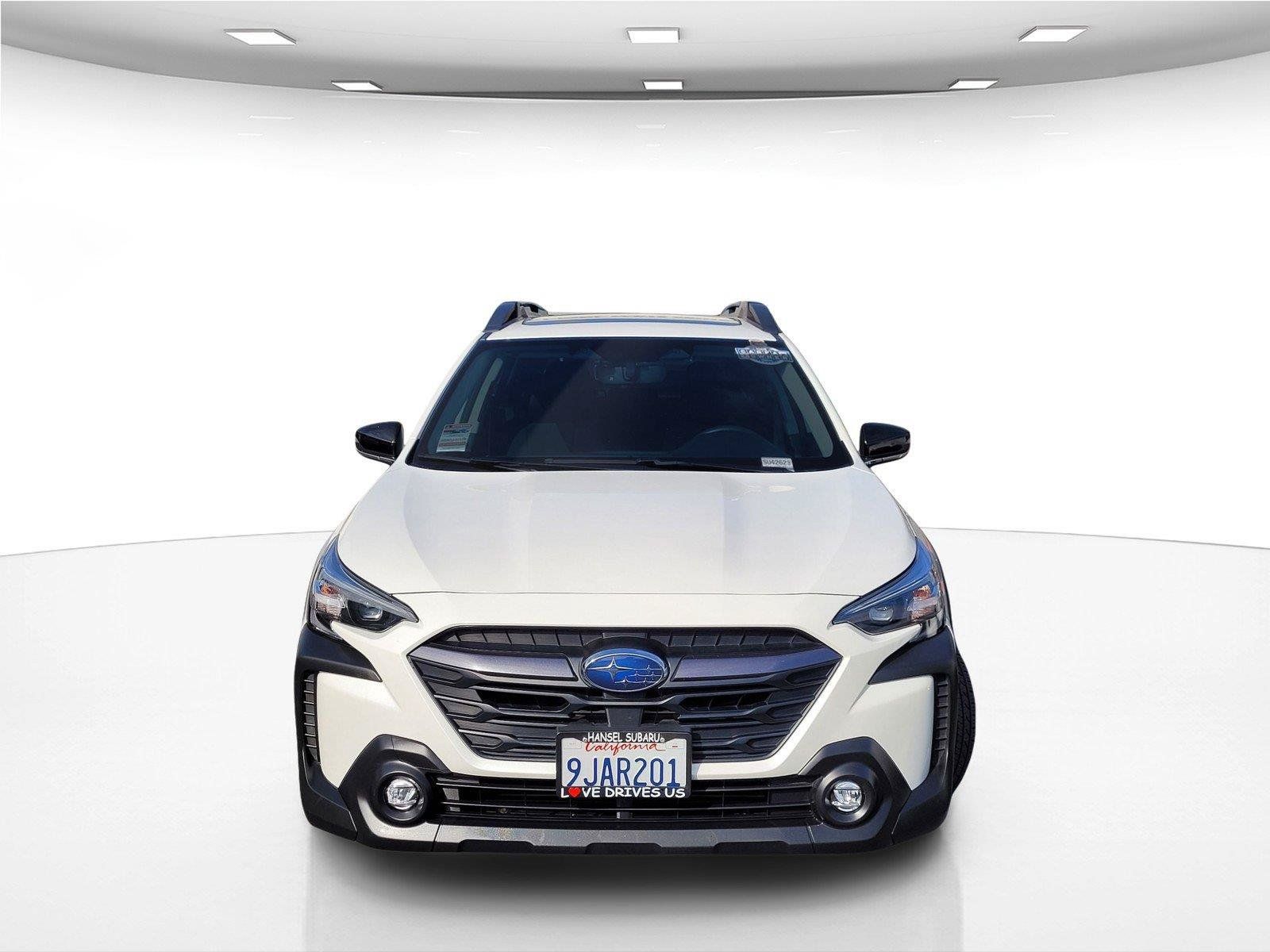 Used 2024 Subaru Outback Premium AWD/4WD image 4