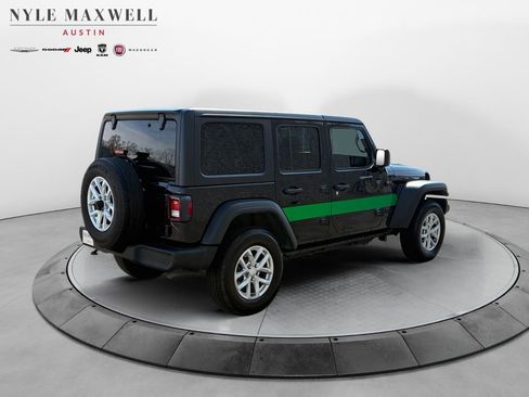 Used 2023 Jeep Wrangler Sport S image 16