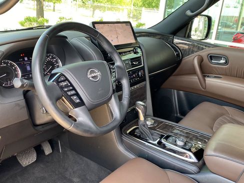 Used 2023 Nissan Armada Platinum w/ Cargo Package AWD/4WD image 18