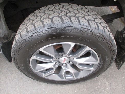 Used 2016 GMC Sierra 1500 SLE w/ SLE Value Package image 14