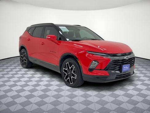 Used 2023 Chevrolet Blazer RS FWD image 7