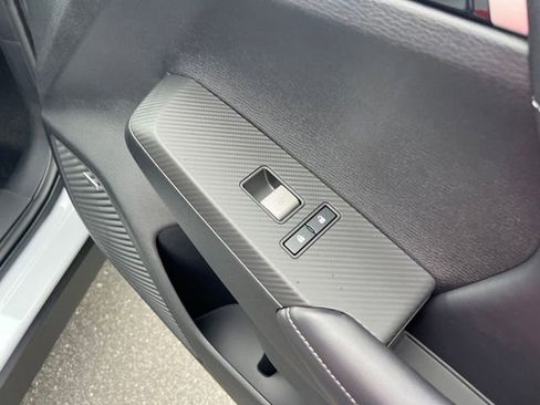 New 2026 Mitsubishi Outlander LE FWD image 31