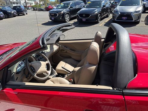 Used 2000 Ford Mustang GT RWD image 11