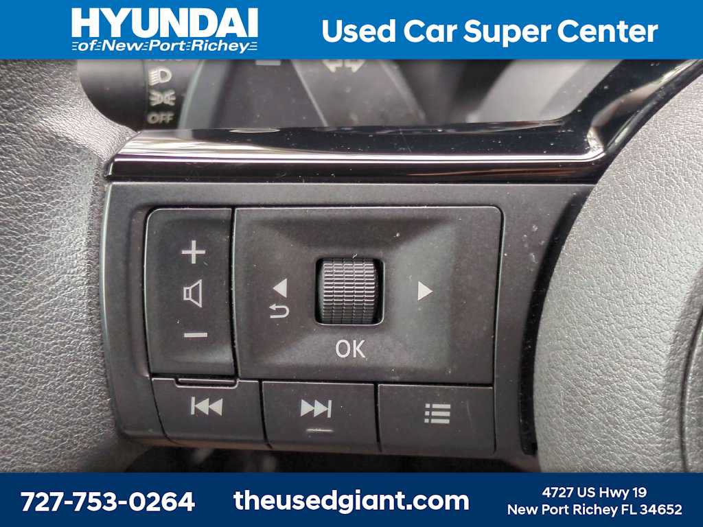 Used 2022 Nissan Rogue SV FWD image 26