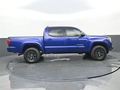 Used 2023 Toyota Tacoma SR5 image 2
