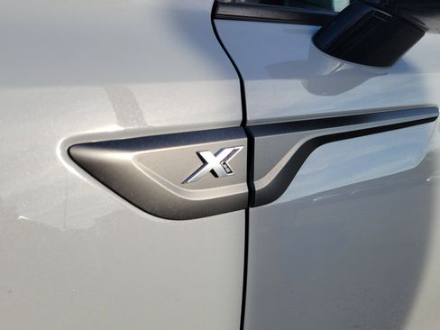 Used 2023 Kia Sorento SX Prestige image 28