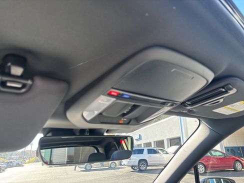 New 2026 Subaru Forester Premium image 27