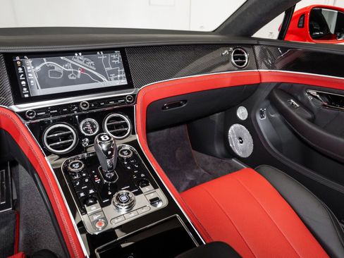 Certified 2024 Bentley Continental GT V8 AWD/4WD image 21
