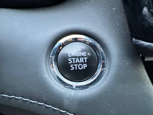 Used 2023 Toyota Highlander XSE AWD/4WD image 21