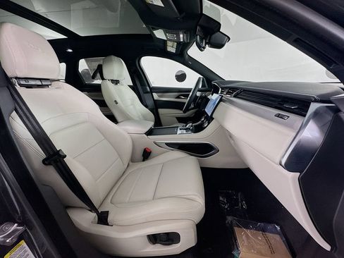 New 2026 Jaguar F-PACE R-Dynamic S AWD/4WD image 28