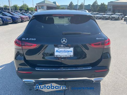 Used 2023 Mercedes-Benz GLA 250 4MATIC image 4