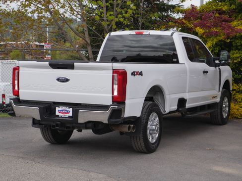 Certified 2024 Ford F350 XLT AWD/4WD image 24