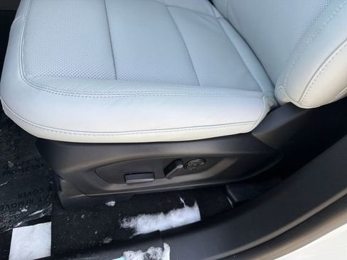 New 2026 Ford Explorer Platinum w/ LUX Leather Package image 25