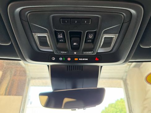 Used 2024 GMC Sierra 1500 AT4 w/ Technology Package AWD/4WD image 54