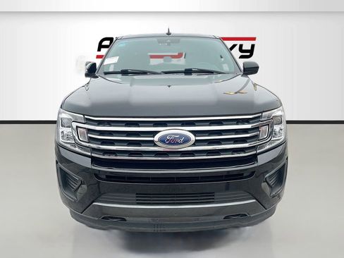Used 2020 Ford Expedition Max XL image 2