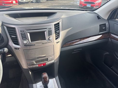 Used 2013 Subaru Legacy 3.6R Limited image 30