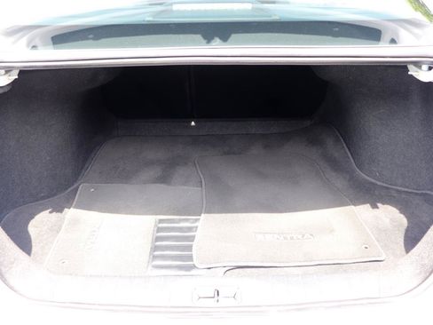Used 2024 Nissan Sentra SV FWD image 46